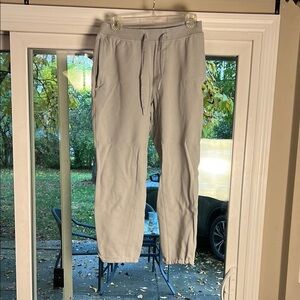 Lululemon Men's Light Gray Joggers